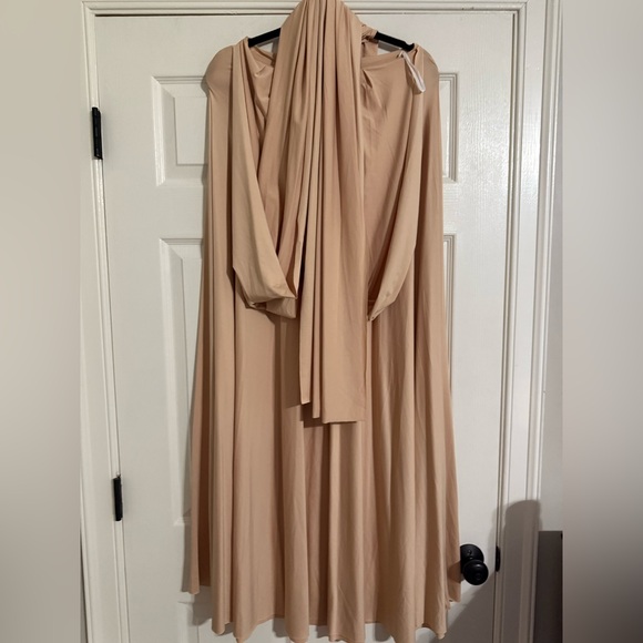 Infinity Dress - Picture 3 of 3